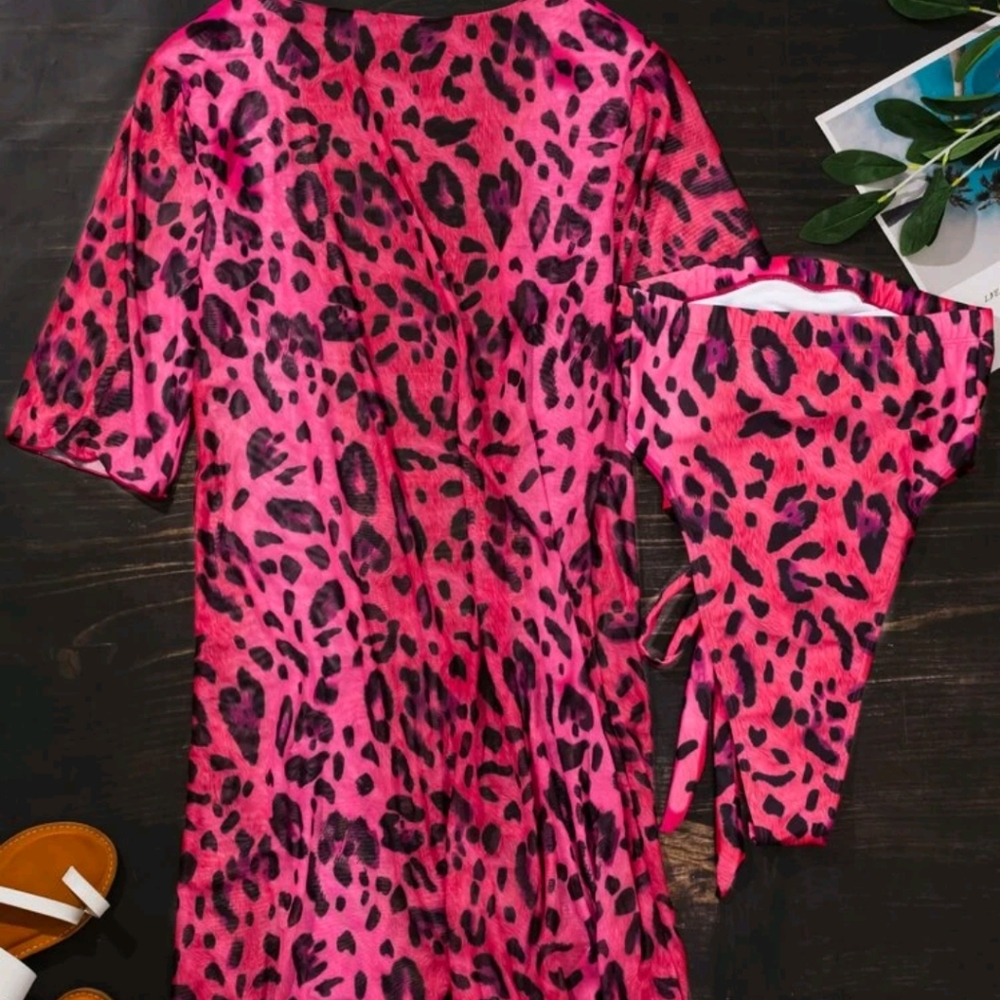 Two Piece🐆Leopard🐆 Swim Set - Picture 2 of 6